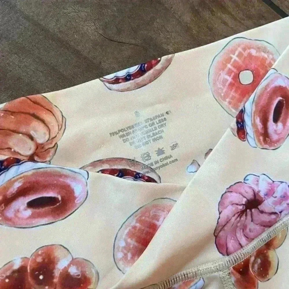 Ironyokai donut legging and longsleeve set - Picture 2 of 5